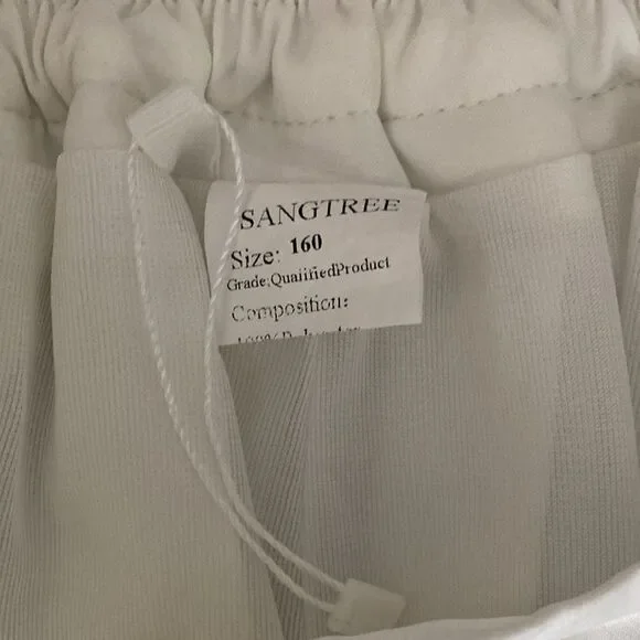 Sangtree Girls’ Pleated White Tennis Skirt with shorts. Size 14. - Picture 6 of 6